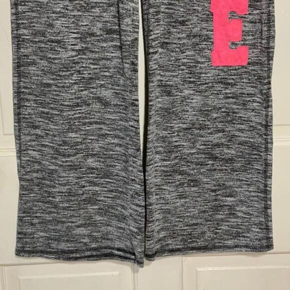 No Boundaries thin grey & pink sweatpants SZ Lg - Picture 7 of 7